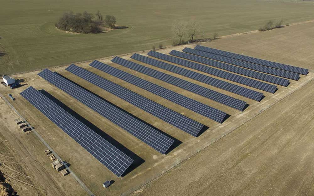 محطة طاقة شمسية بقدرة 1 ميجاوات في بولندا
